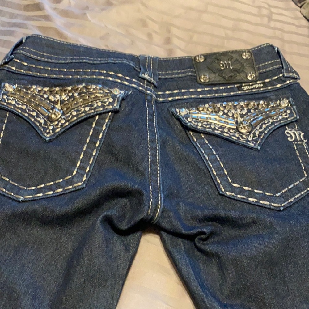 Very good condition only wore them twice!